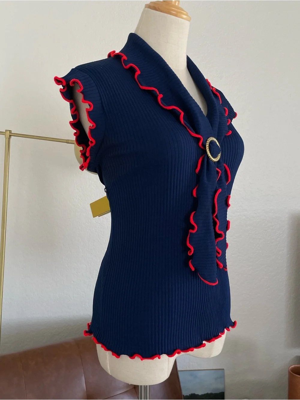 SOLD Vintage 1970s Rewetex Classic Tie Ribbed Blouse